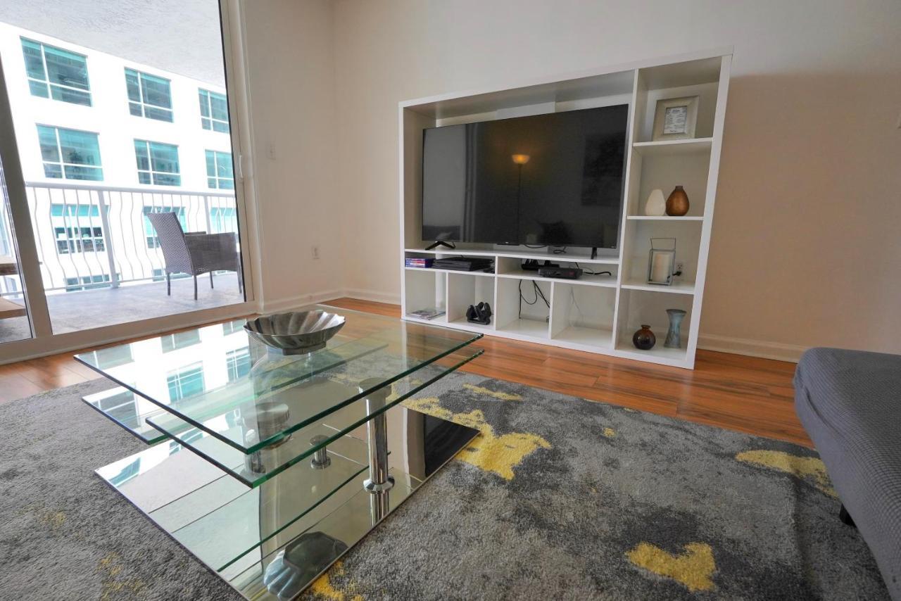 City & Sea View+Free Parking Modern Condo Майами Экстерьер фото